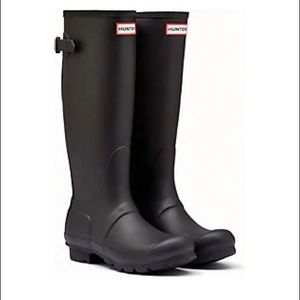 Hunter black rain boots